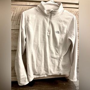 North face pullover
